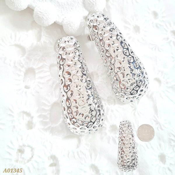 Arete plateado textura A01345