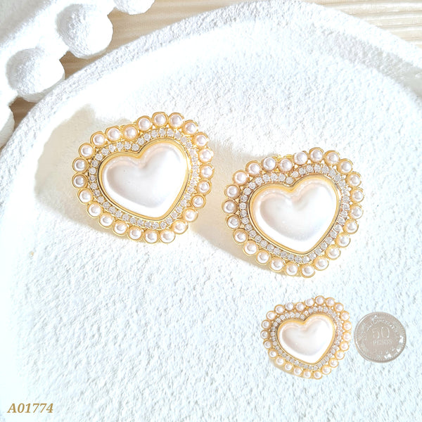 Arete corazón perla A01774
