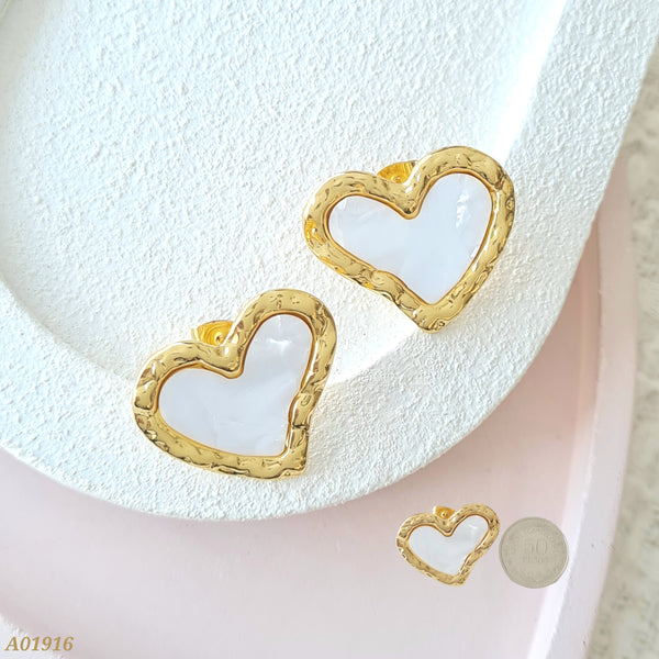 Arete corazón blanco A01916