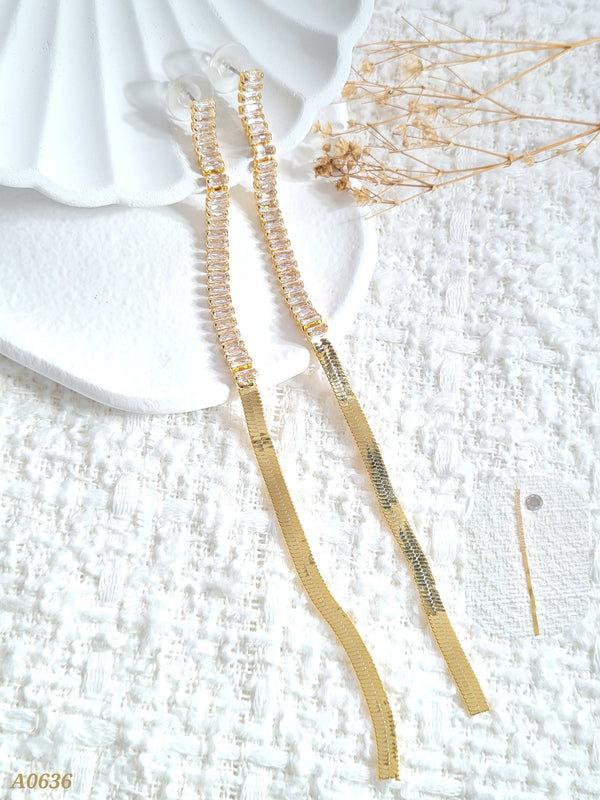 Arete columnas de zircones y cadena plana A0636