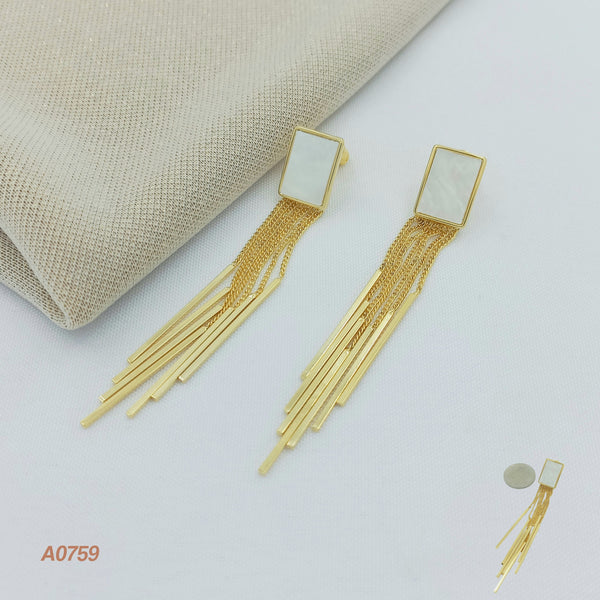 Arete rectángulo y cadenas A0759