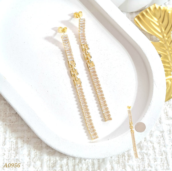 Arete columna zircones con eslabones en medio A0956