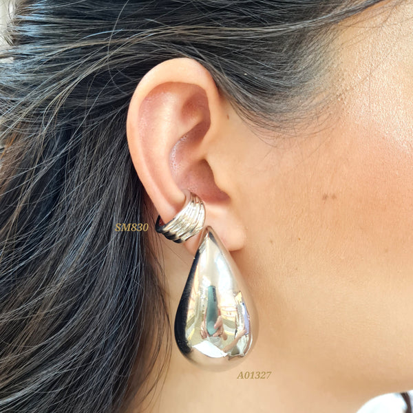 Arete gota plateado / Earcuff plateado (cada uno)