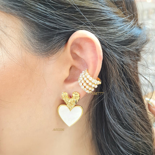 Arete corazón  / Earcuff perlas (cada uno)