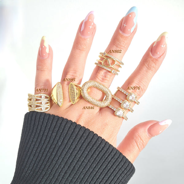 Anillos con zircones