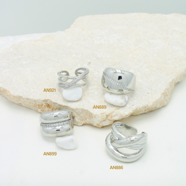 Anillos plateados grandes tipo chunky