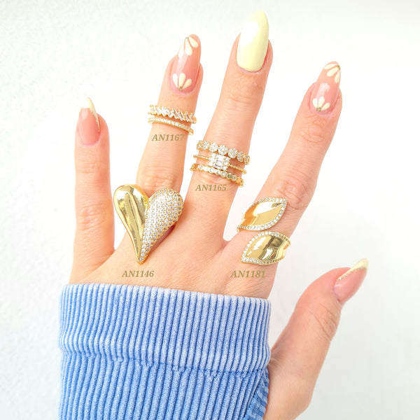 Anillos múltiples con zircones