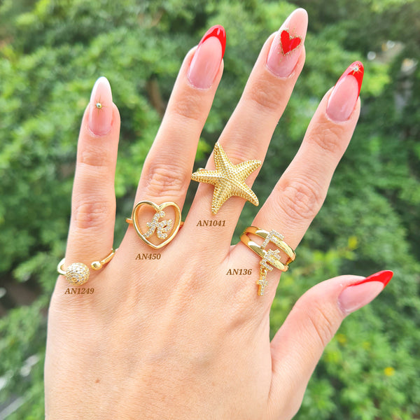 Anillos con zircones