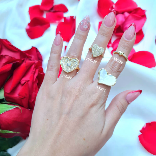 Anillos grandes con corazones (cada uno)