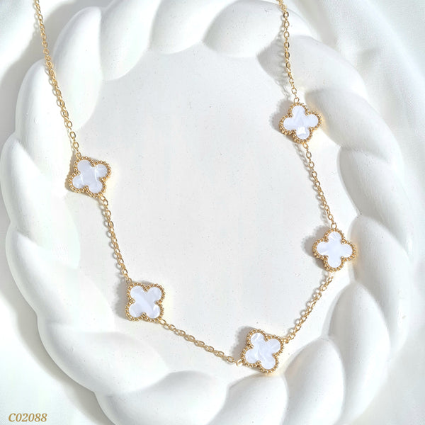 Cadena trébol blanco C02088