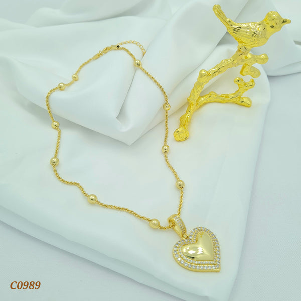 Cadena con corazón y zircones C0989