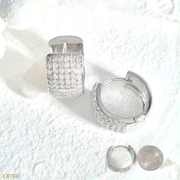 Candonga plateada con zircones CR766