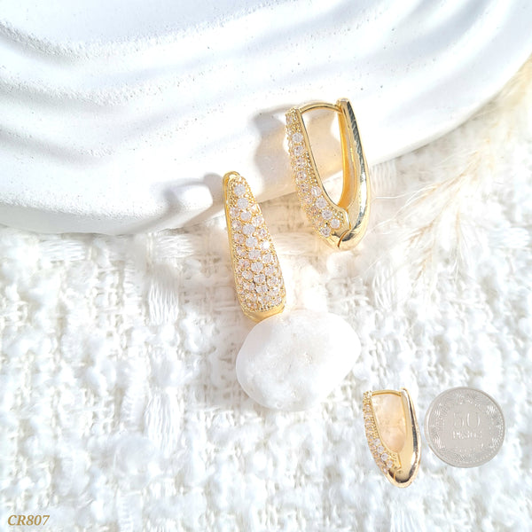 Candonga ovalada mini en zircones CR807