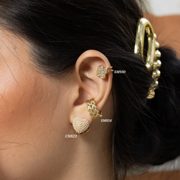 Candonga corazón en perlas/ Earcuffs con zircones (cada uno)