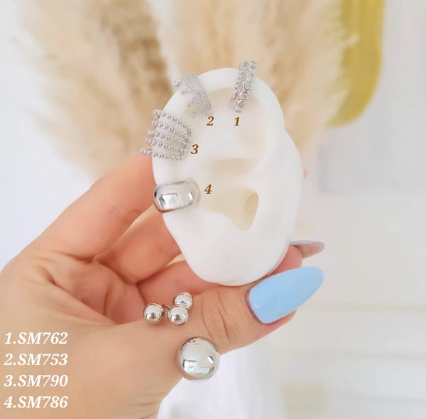 Earcuffs plateados con zircones