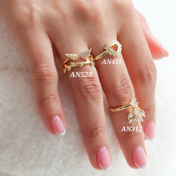 Anillos con zircones