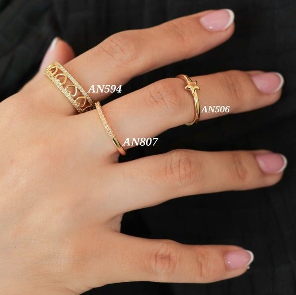 Anillos con zircones