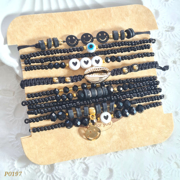 Set de pulseras negra con mostacilla P0197