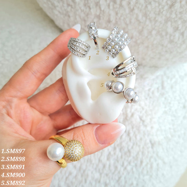 Earcuffs plateados con zircones y perlas