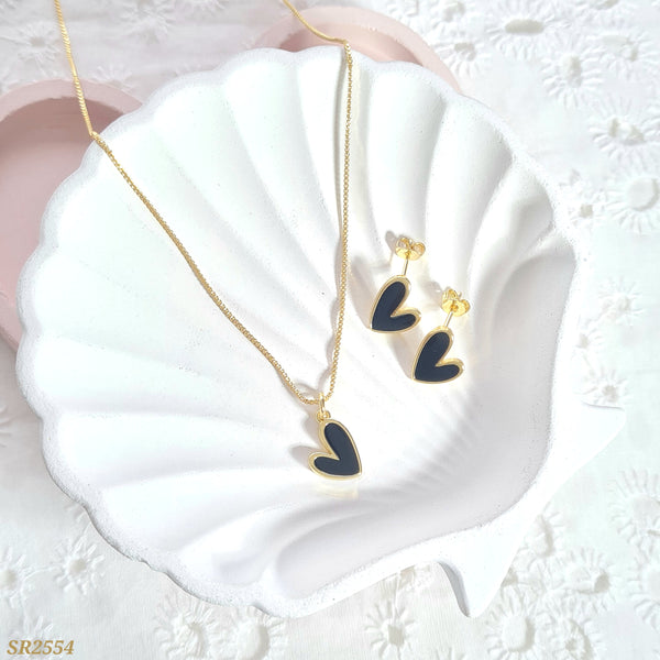 Set con corazón negro SR2554