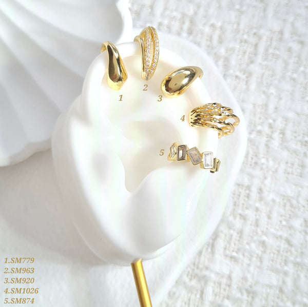 Earcuffs con zircones y formas