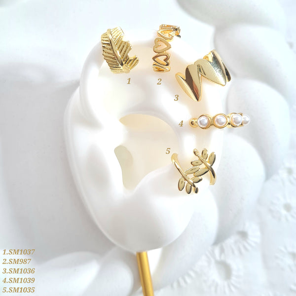 Earcuffs con formas y perlas