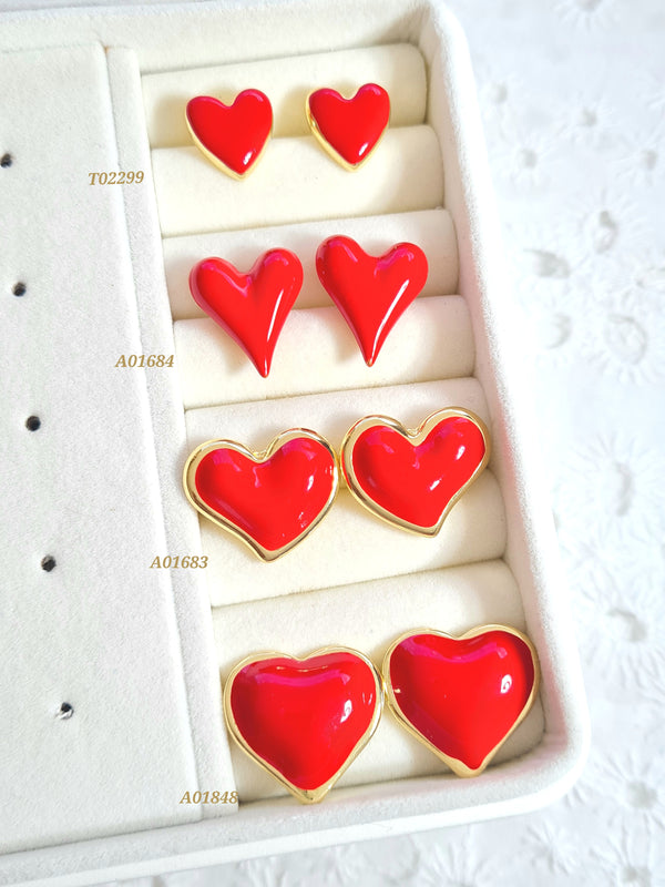 Topos con corazones rojos