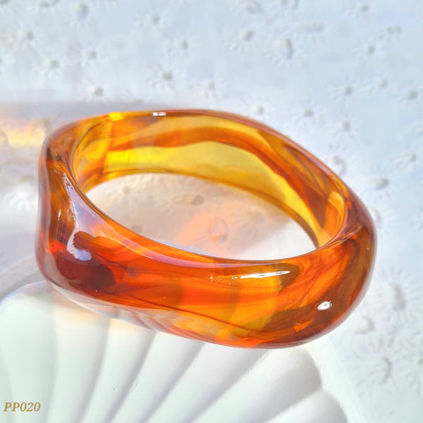 Pulso café irregular PP020