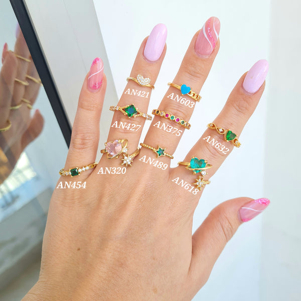 Anillos con zircones